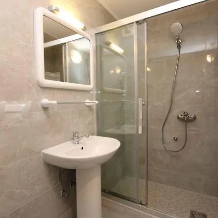 35 Apartment Silo (Krk)